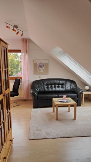 Couch ausziehbar auf 140 x 200 cm - Bild 1: Ferienwohnung 3, Haus Erhard in Berlin Lichtenrade