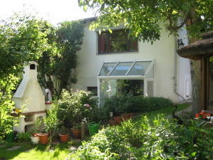 Bild 2: 2 Zi. Ferienwohnung mit Gartennutzung, Kinder bis 8 Jahre frei,