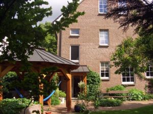 Bild 1: S25-Berlin: gemütliche Ferienwohnung in exponierter Lage am Rande Berlins